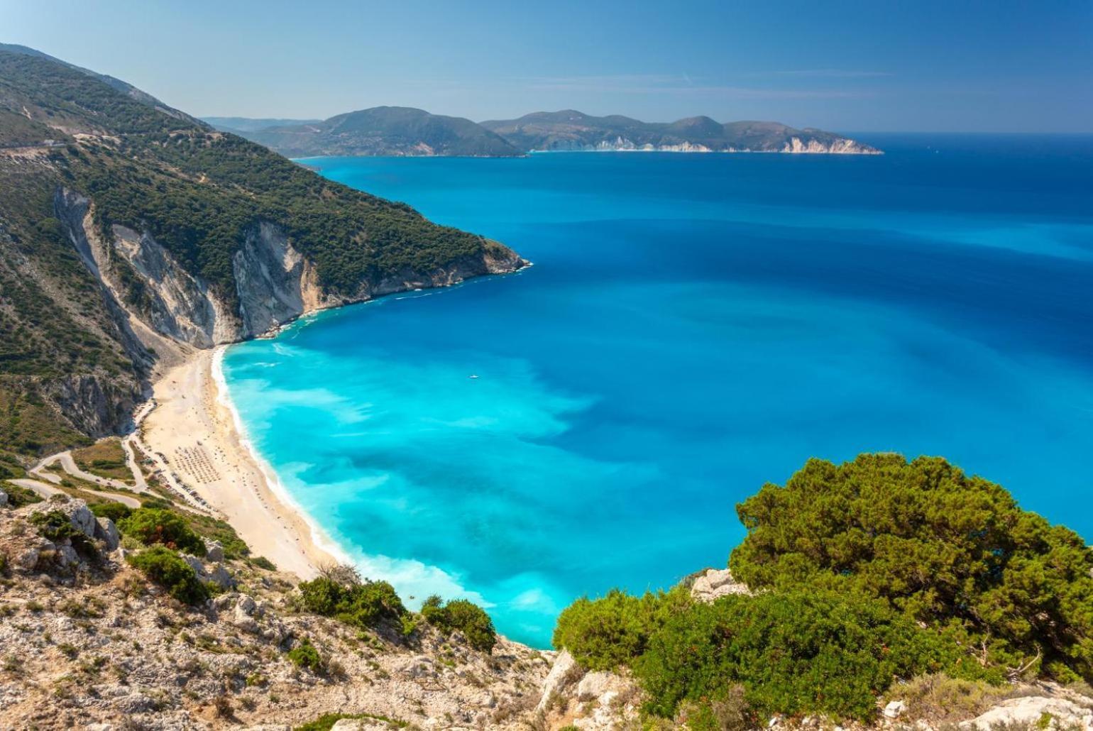 Villa Europe Ena Lakithra Bagian luar foto