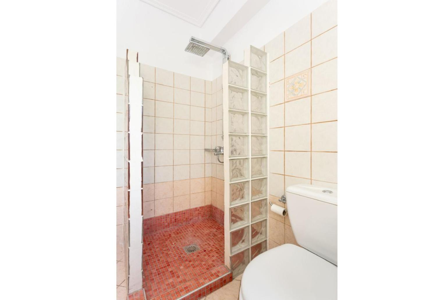 Villa Europe Ena Lakithra Bagian luar foto