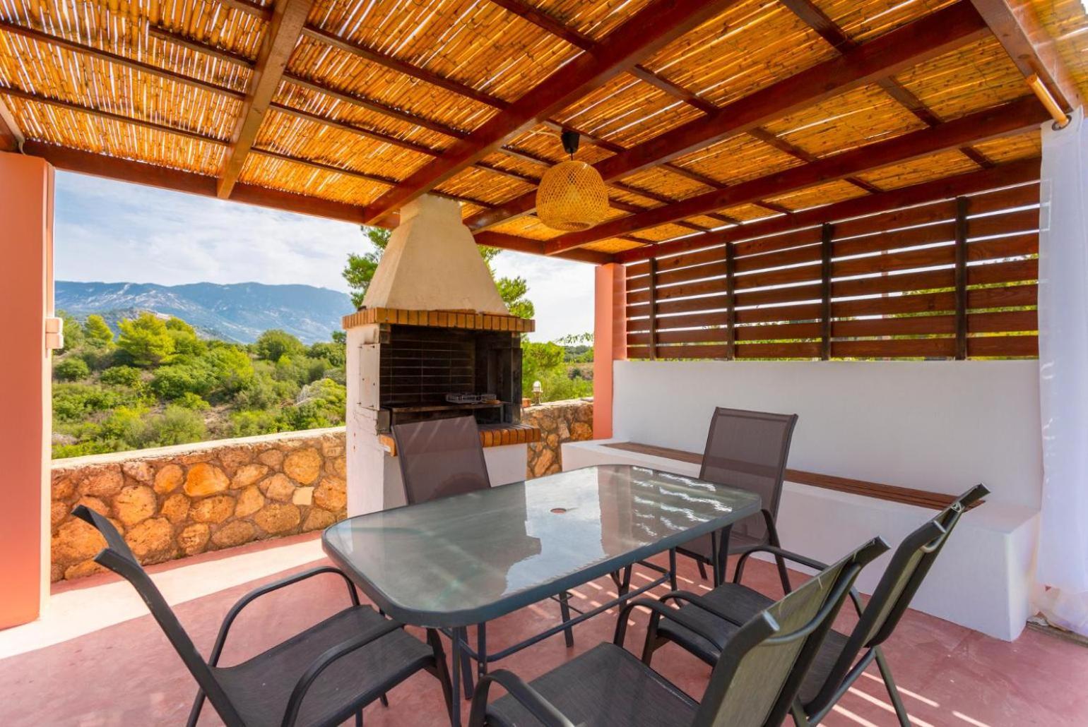 Villa Europe Ena Lakithra Bagian luar foto